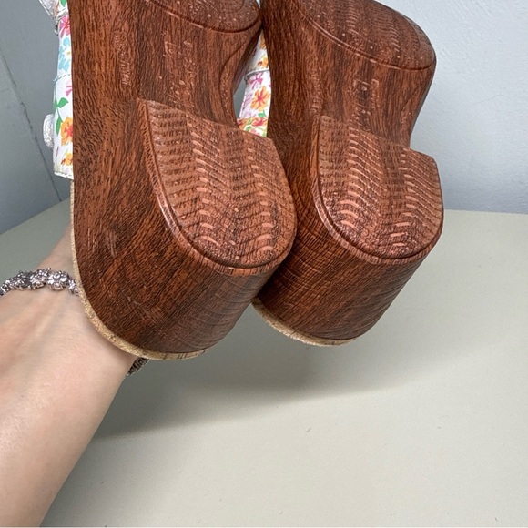 Alegria Women's Floral Leather  platform Wedges - White Pink and Brown Sz 37 - Picture 7 of 11